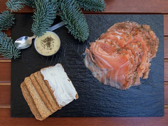 Salmón marinado al estilo nórdico-Gravlax