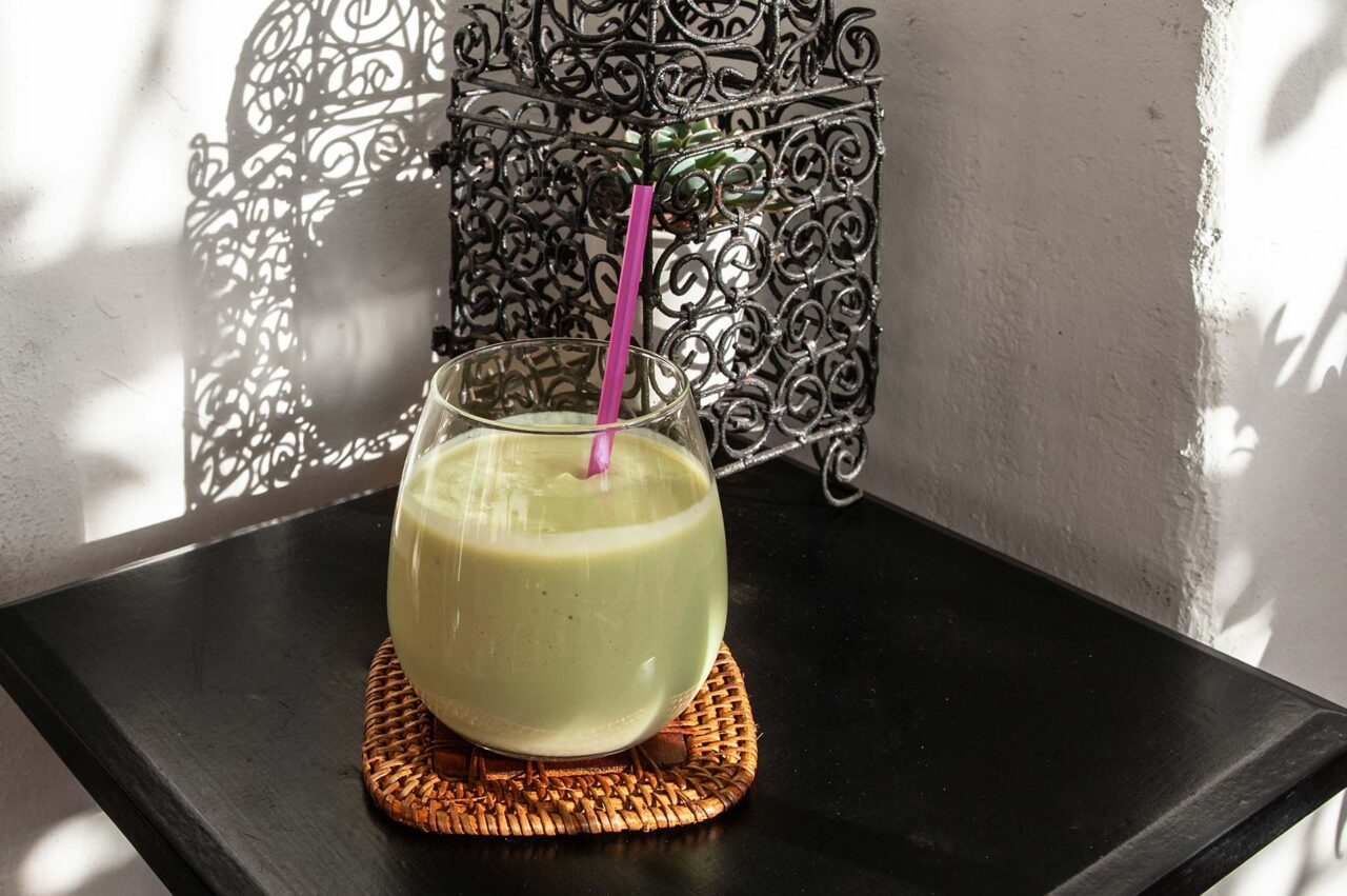 Batido de aguacate marroquí