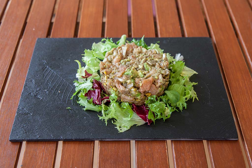 Tartar de salmón y aguacate